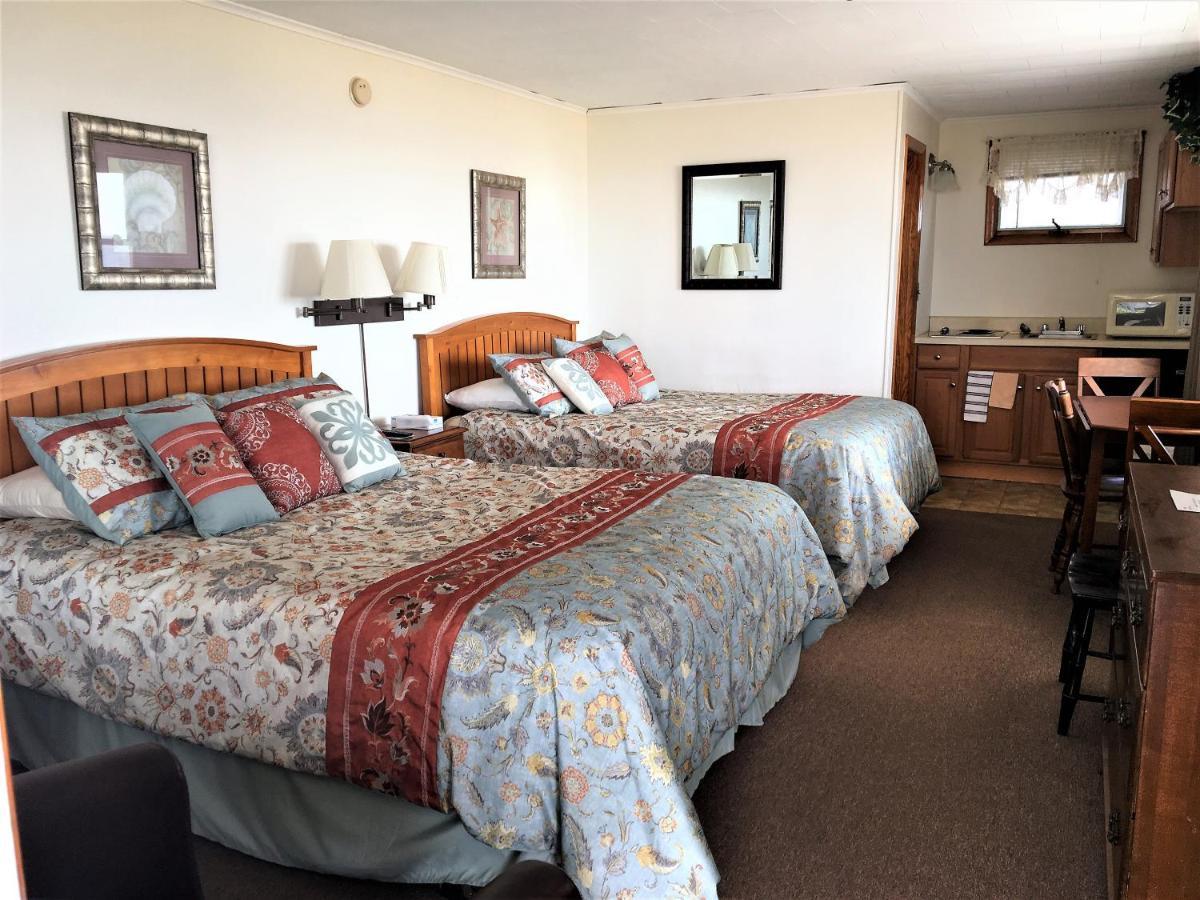 Sandpiper Beachfront Motel Олд-Орчард-Бич Экстерьер фото